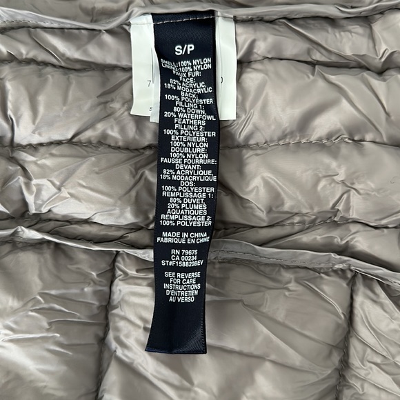 Saks 5th Ave Lightweight Packable Down Coat S - Picture 5 of 6
